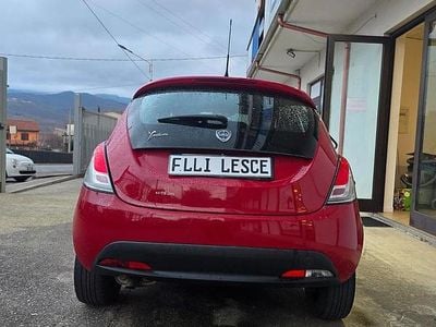 Usata Lancia Ypsilon 95 CV (69 kW) 2014 Rosso Utilitaria