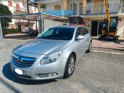 Usata Opel Insignia 160 CV (117 kW) 2010 Grigio Station wagon