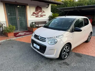 Usata Citroën C1 Shine 72 CV (52 kW) 2021 Beige Utilitaria