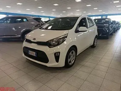Usado Kia Picanto 67 HP (49 kW) 2019 Branco Citadino