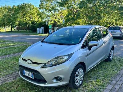 usata Ford Fiesta 3p 1.2 16v + 82cv Ok Neopatentati