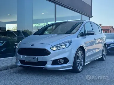 Usata Ford S-MAX ST 150 CV (110 kW) 2019 Grigio Monovolume