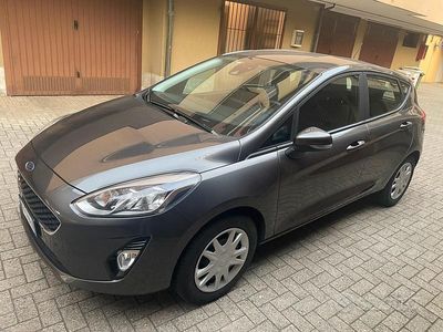 Usata Ford Fiesta 70 CV (51 kW) 2018 Grigio Utilitaria