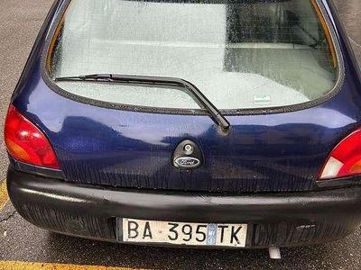 Usata Ford Fiesta Studio 75 CV (55 kW) 1998 Berlina