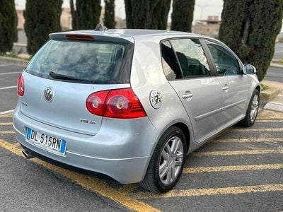 Grigio Usata 2007 VW Golf V Berlina | 3500 € (Buon prezzo)