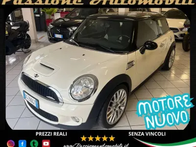 Usata Mini Cooper S Pepper 174 CV (127 kW) 2008 Beige Utilitaria