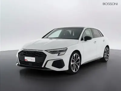 Usata Audi S3 Sport 310 CV (228 kW) 2023 Bianco ghiaccio metallizzato Berlina