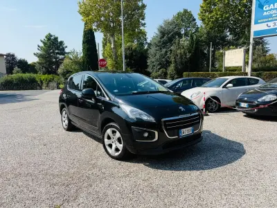 Usata Peugeot 3008 Style 115 CV (84 kW) 2014 Nero Station wagon