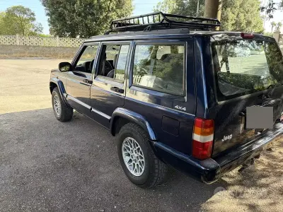 Usata Jeep Cherokee