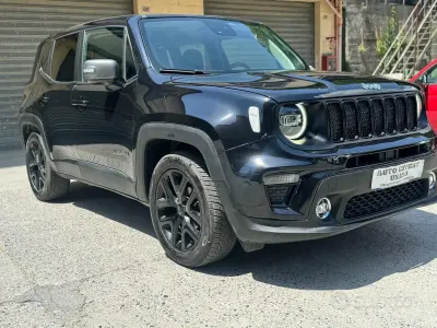 Usata Jeep Renegade Sport 120 CV (88 kW) 2020 Nero SUV