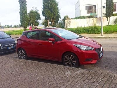 Usata Nissan Micra Acenta 90 CV (66 kW) 2018 Rosso Berlina