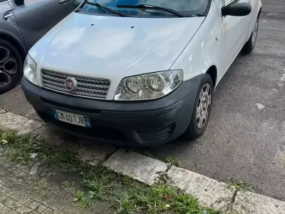 Brugt Fiat Punto 69 HK (50 kW) 2004 Hvid Hatchback