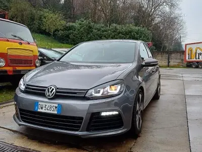 Usata VW Golf VI Highline 122 CV (89 kW) 2009 Grigio Utilitaria
