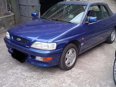 Usata Ford Escort Cabriolet 1993 Blu Cabrio