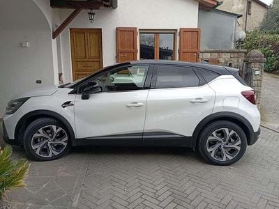 Usata Renault Captur RS Line 92 CV (67 kW) 2022 SUV