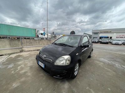 usata Toyota Yaris 1.0 3 porte Sol