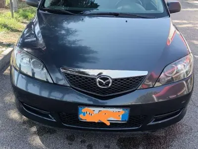 Usata Mazda 2 Energy 68 CV (50 kW) 2007 Grigio Utilitaria