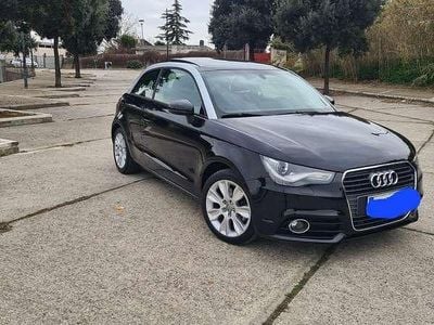 Usata Audi A1 Attraction 105 CV (77 kW) 2011 Berlina