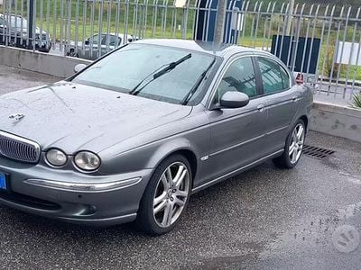 Usata Jaguar X-type 131 CV (96 kW) 2005 Grigio Berlina