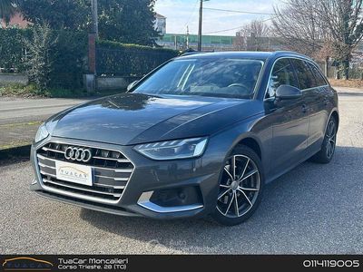 Begagnad Audi A4 Advanced 163 HK (119 kW) 2022 Grå Kombi