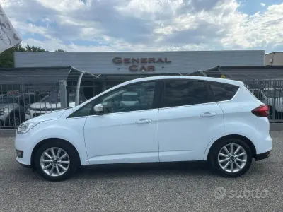 Usata Ford C-MAX Titanium 120 CV (88 kW) 2019 Bianco Monovolume