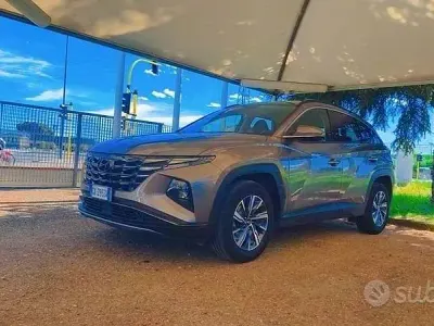 Usata Hyundai Tucson 230 CV (169 kW) 2022 Marrone SUV