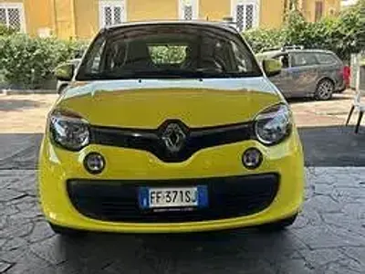 Usata Renault Twingo 69 CV (50 kW) 2016 Giallo Utilitaria