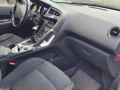Gebraucht Peugeot 3008 112 PS (82 kW) 2013 Weiß Kombi