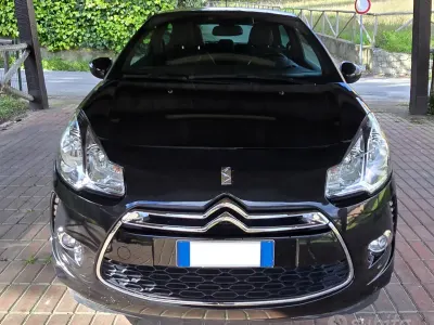 Occasion Citroën DS3 Chic 95 ch (69 kW) 2011 Noir Citadine