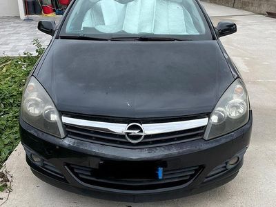 Opel Astra GTC