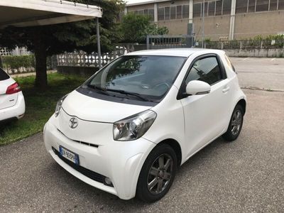 usata Toyota iQ 1.0 Multidrive Versione Lancio