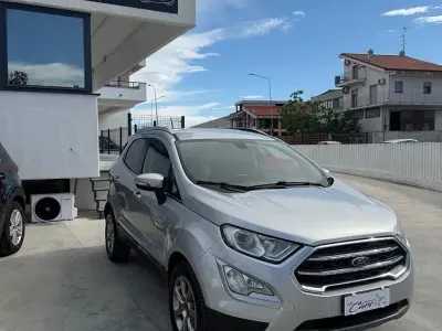 Begagnad Ford Ecosport Titanium 125 HK (91 kW) 2018 Grå SUV