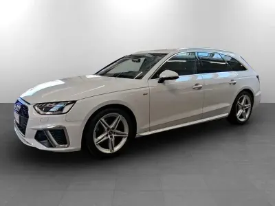 Usata Audi A4 S-Line 163 CV (119 kW) 2022 2y bianco ghiacciaio metallizzato Station wagon