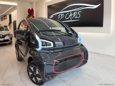 Usata XEV Yoyo 10 kW (14 CV) 2022 Grigio Utilitaria