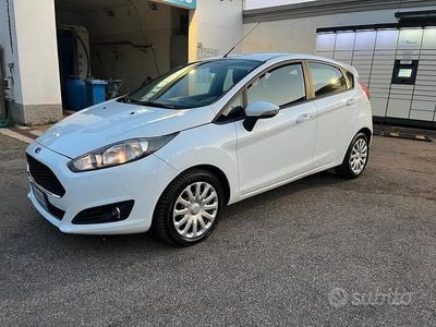Usata Ford Fiesta Titanium 2017 Bianco Berlina