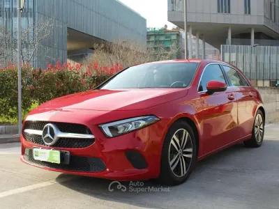 Begagnad Mercedes A180