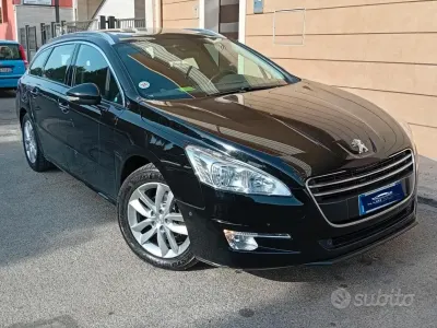 Usata Peugeot 508 Allure 140 CV (102 kW) 2012 Nero Station wagon
