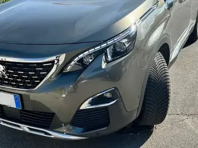 Usata Peugeot 3008 GT-line 131 CV (96 kW) 2018 Bronzo SUV