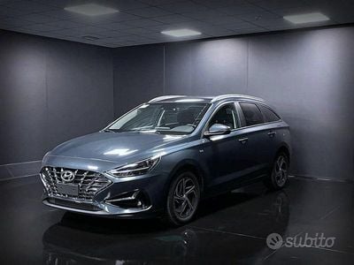 Usata Hyundai i30 Prime 120 CV (88 kW) 2022 Grigio scuro Station wagon