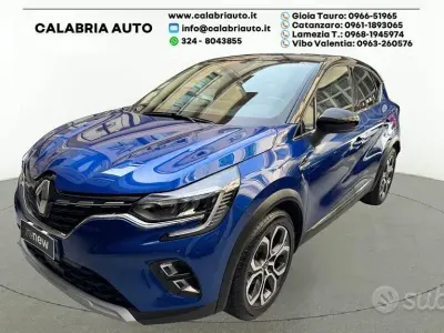 Usata Renault Captur Techno 94 CV (69 kW) 2023 Bluazzurro SUV