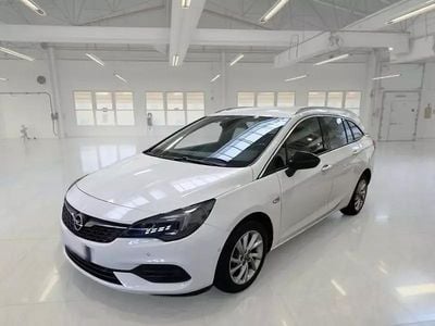 Usata Opel Astra Business 122 CV (89 kW) 2022 Bianco Station wagon