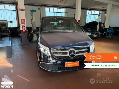Usata Mercedes V250 190 CV (139 kW) 2019 Blu Monovolume