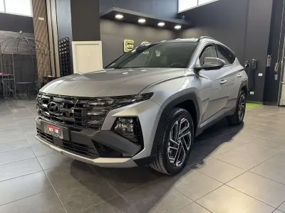 Nuova Hyundai Tucson 215 CV (158 kW) 2025 Argento SUV