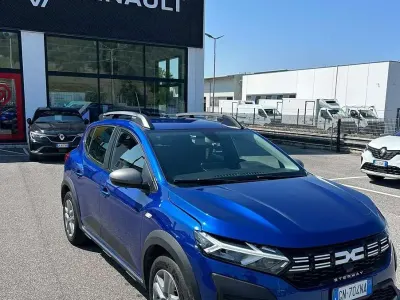 Usata Dacia Sandero Expression 101 CV (74 kW) 2023 Other Berlina