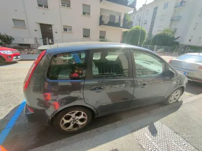 Usata Ford C-MAX 100 CV (73 kW) 2009 Monovolume