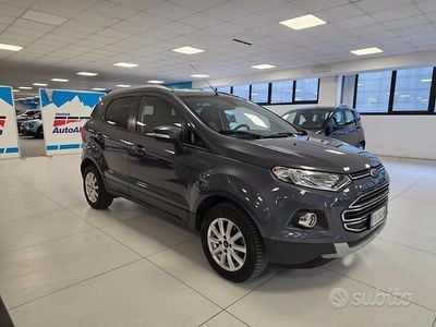 Grigio Usata 2015 Ford Ecosport Titanium SUV | 9900 € (Buon prezzo)