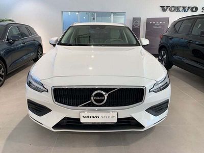 usata Volvo V60 D3 AWD Geartronic Business Plus autocarro N1