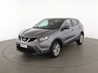 Usata Nissan Qashqai Acenta 130 CV (95 kW) 2017 Argento SUV
