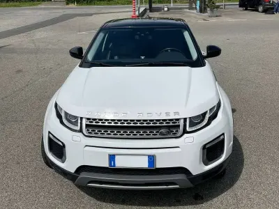 Usata Land Rover Range Rover evoque SE 150 CV (110 kW) 2017 Bianco SUV