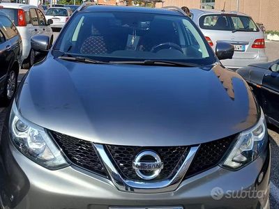 Usata Nissan Qashqai 110 CV (80 kW) 2017 Grigio SUV
